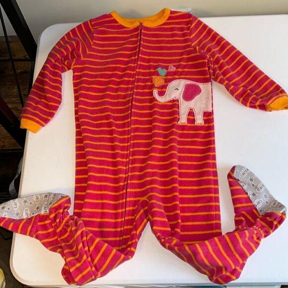 Nearly new 3t carters footed fleece elephant pajama - Picture 1 of 1